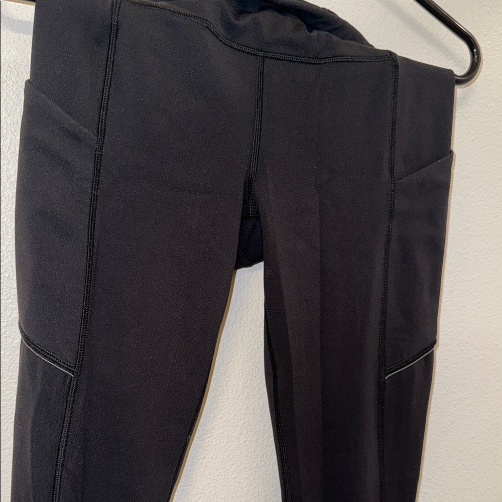 Black lululemon leggings size 4